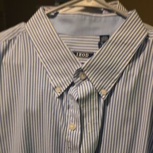 Izod Men's Blue and White Striped Dress Shirt